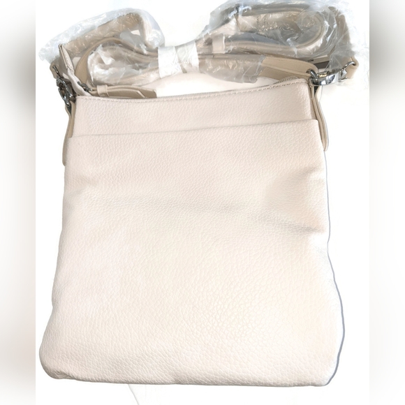 Kenneth Cole Vanilla Crossbody Bag W/RFID - Picture 6 of 6